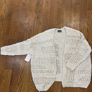 Beige/cream Hudson Gray cardigan.
